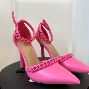 Pink Chain Detail High Heels